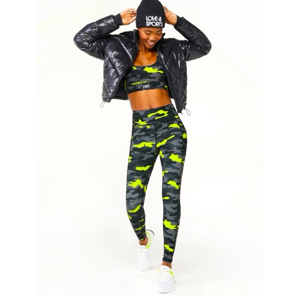 LOVE & SPORTS CAMO LEGGINGS